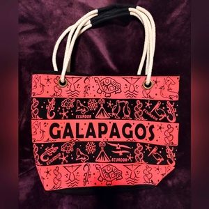 Galapagos Equador Neon Purse